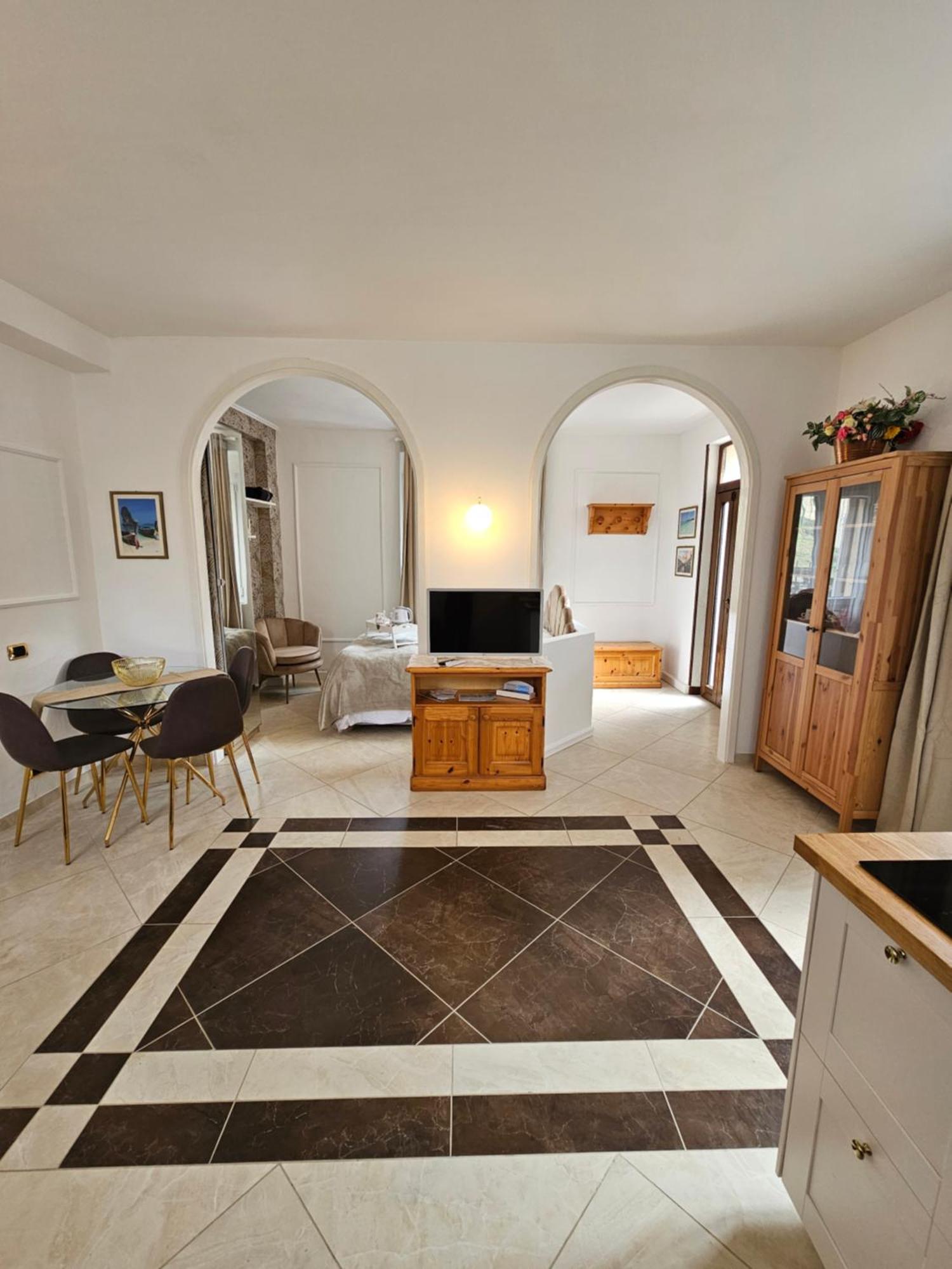Bellagio Rotonda Apartment Room photo